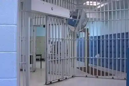 Manhunt Underway After Murder Suspect Released in Ohio Jail Error