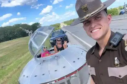 Cops Pull Over UFO-shaped car on Roadtrip to Alien Festival!!