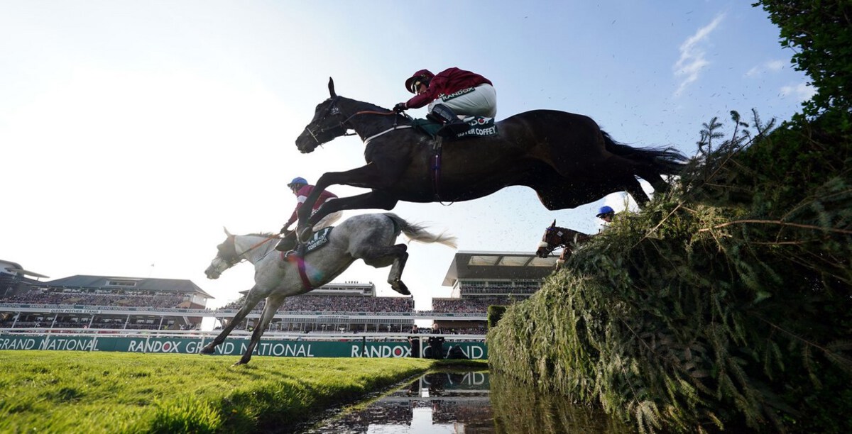 most dangerous horse race