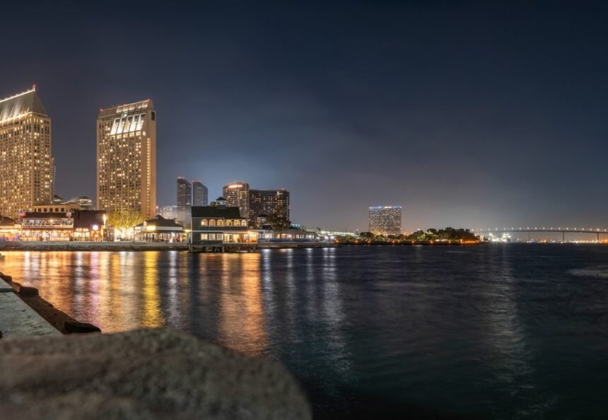 Illustrative stock photo: navio, San Diego